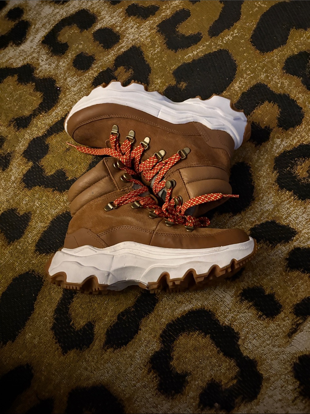 SOREL Kinetic Breakthru waterproof Boots Size 7